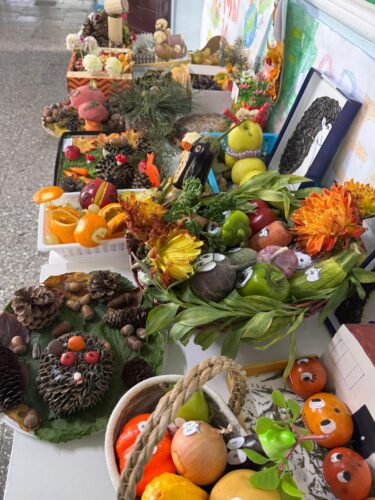 Выставка "Дары осени"